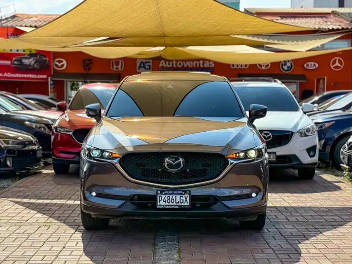 2018 Mazda CX5 TOURING — 1