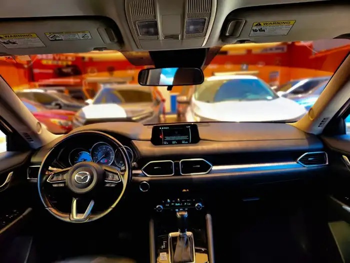 2019 Mazda CX5 TOURING — 8