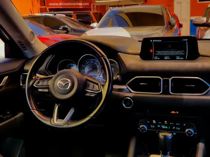 2019 Mazda CX5 TOURING — 10