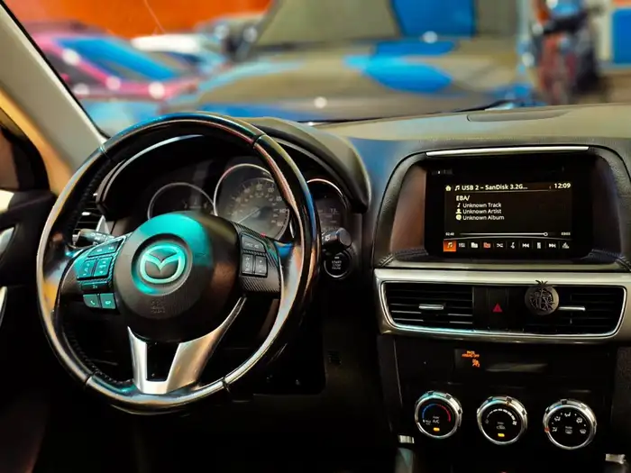 2016 Mazda CX5 TOURING — 10