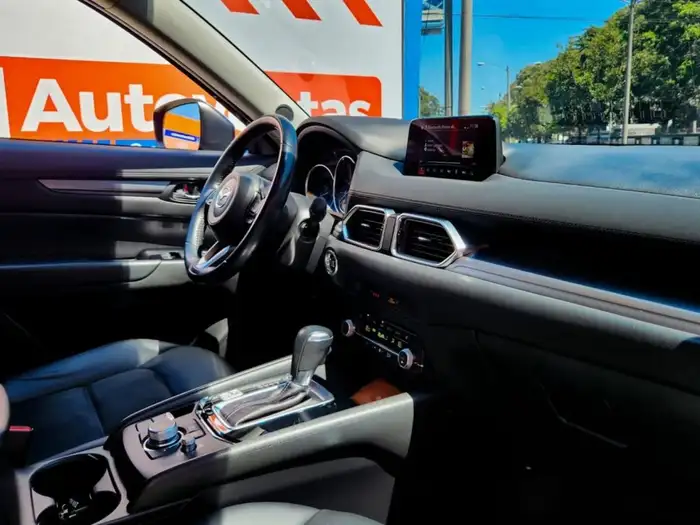 2019 Mazda CX5 TOURING — 9