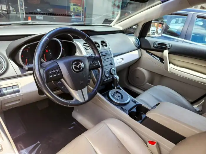 2011 Mazda CX7 i TOURING — 7