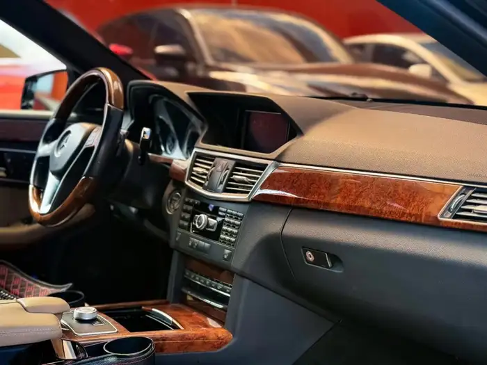 2012 Mercedes-Benz E350 — 9