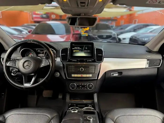 2018 Mercedes-Benz GLE 350d COUPE 4MATIC DE AGENCIA — 8
