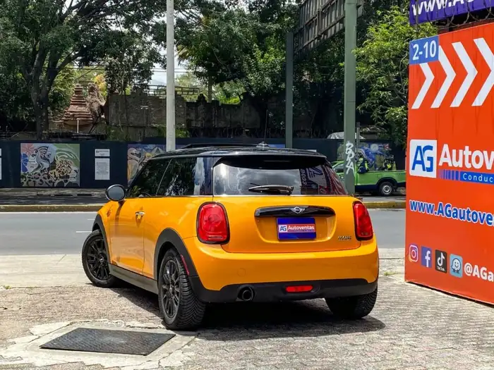 2016 Mini COOPER — 6