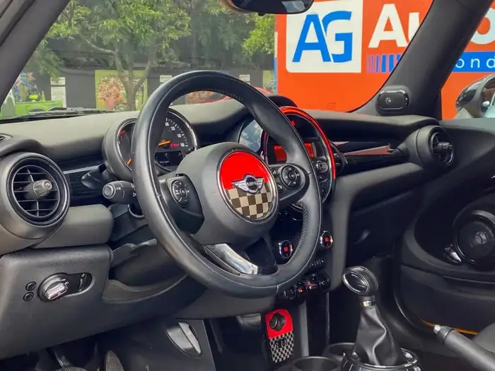 2016 Mini COOPER — 7