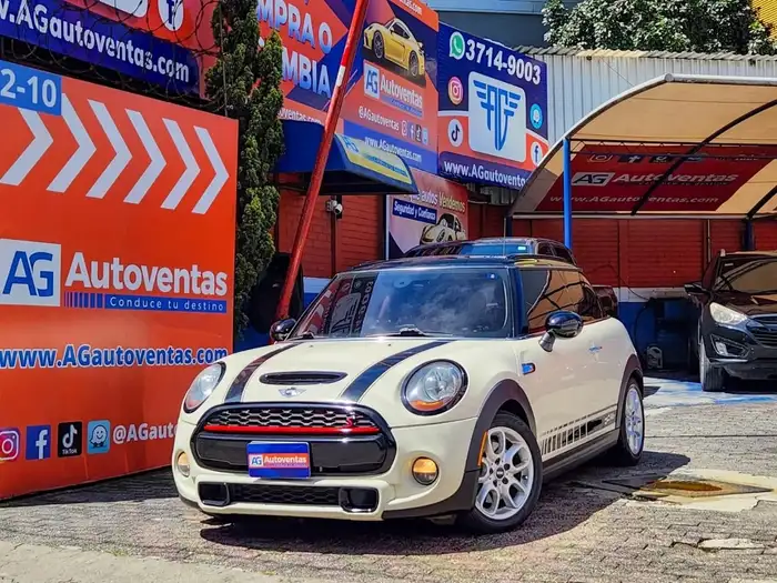 2015 Mini COOPER S — 11