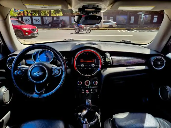 2015 Mini COOPER S — 8