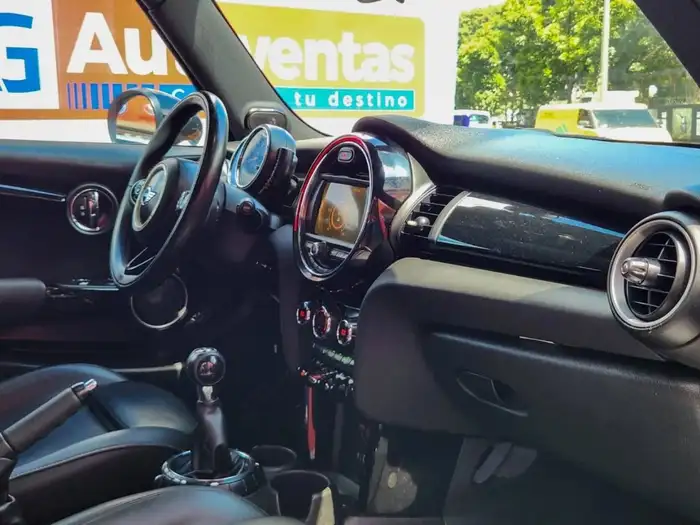 2015 Mini COOPER S MECÁNICO — 9