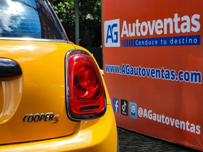 2015 Mini COOPER S MECÁNICO — 10