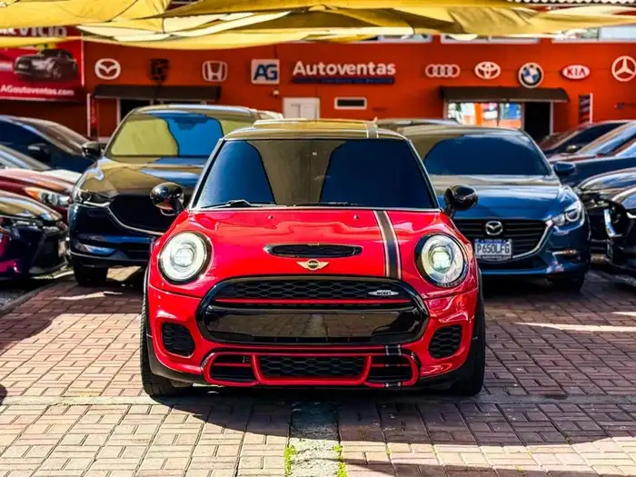 2017 Mini JHON COOPER WORKS MECÁNICO — 1