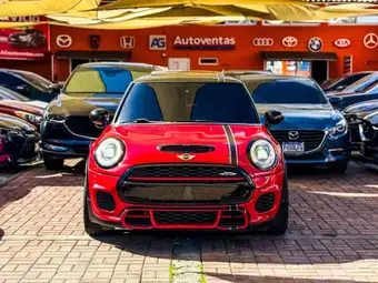 2017 Mini JHON COOPER WORKS MECÁNICO