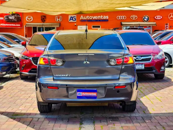 2010 Mitsubishi LANCER EX DE AGENCIA — 5