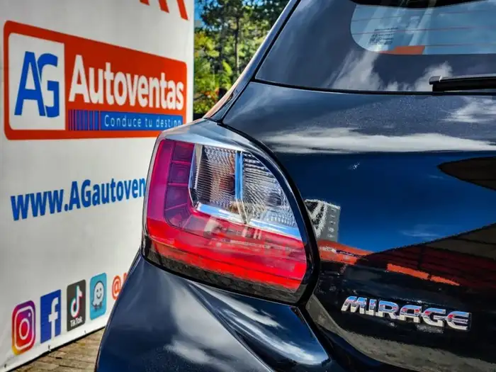2021 Mitsubishi MIRAGE ES — 10