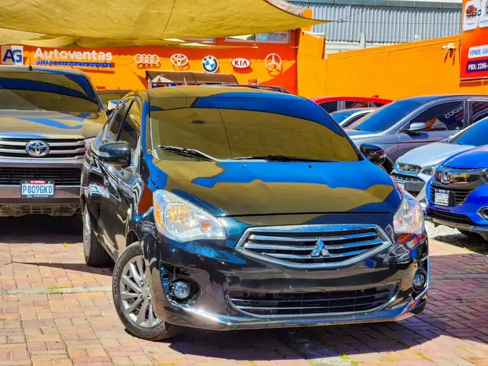 2017 Mitsubishi MIRAGE G4 ES — 3