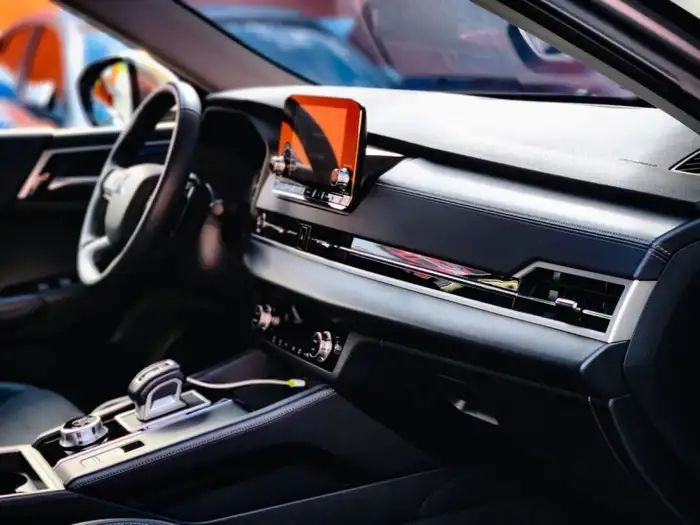 2024 Mitsubishi OUTLANDER DE AGENCIA — 9