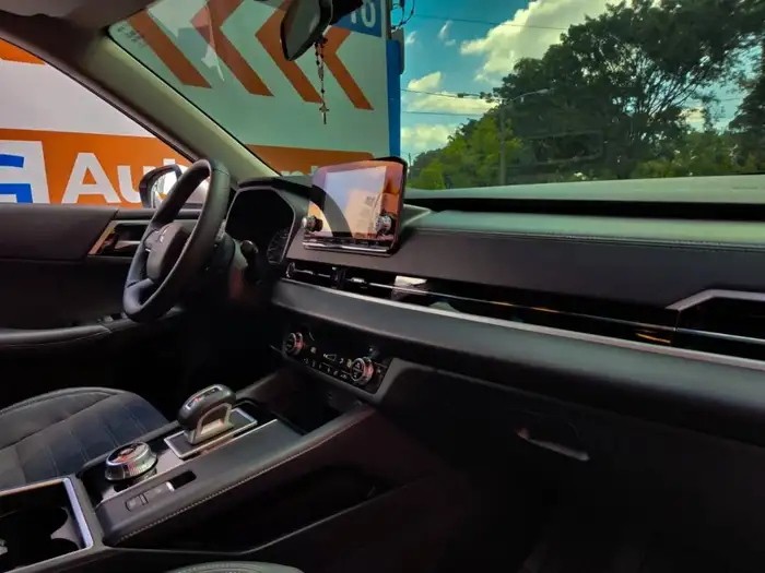 2024 Mitsubishi OUTLANDER DE AGENCIA — 9