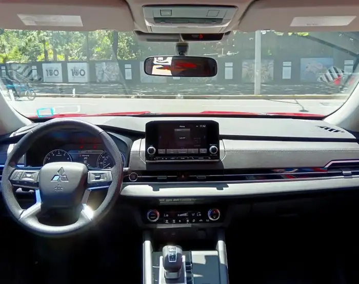 2024 Mitsubishi OUTLANDER SE AWD — 8