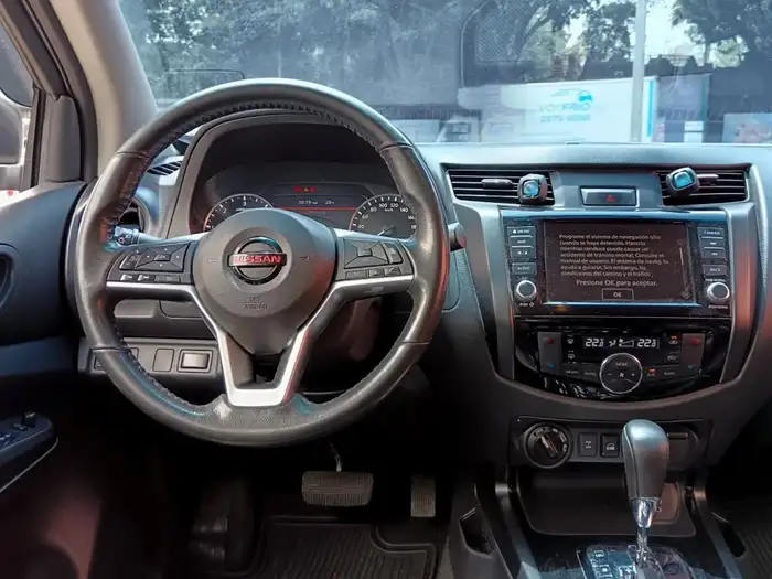 2022 Nissan FRONTIER PRO 4X DE AGENCIA — 9