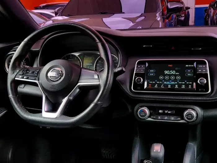 2019 Nissan KICKS P15 DE AGENCIA — 10
