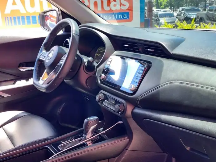 2022 Nissan KICKS DE AGENCIA — 9