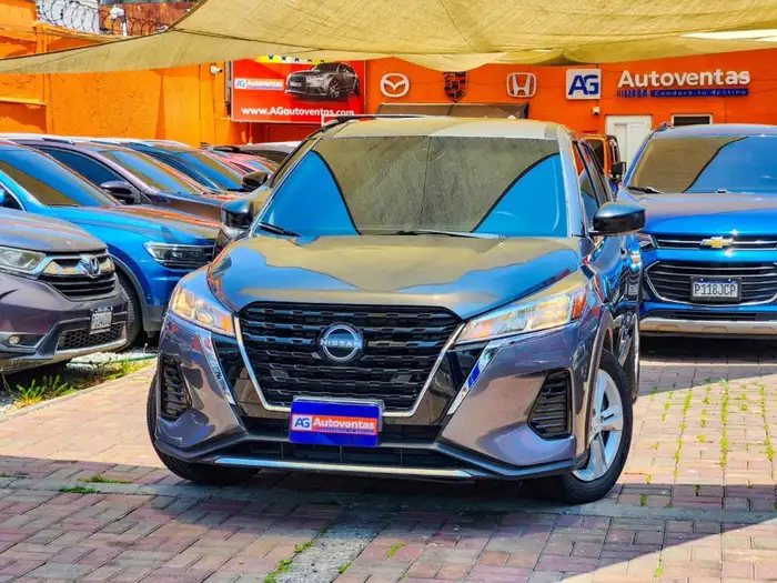 2024 Nissan KICKS S — 2