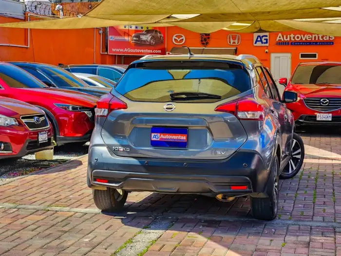 2020 Nissan KICKS SV — 6