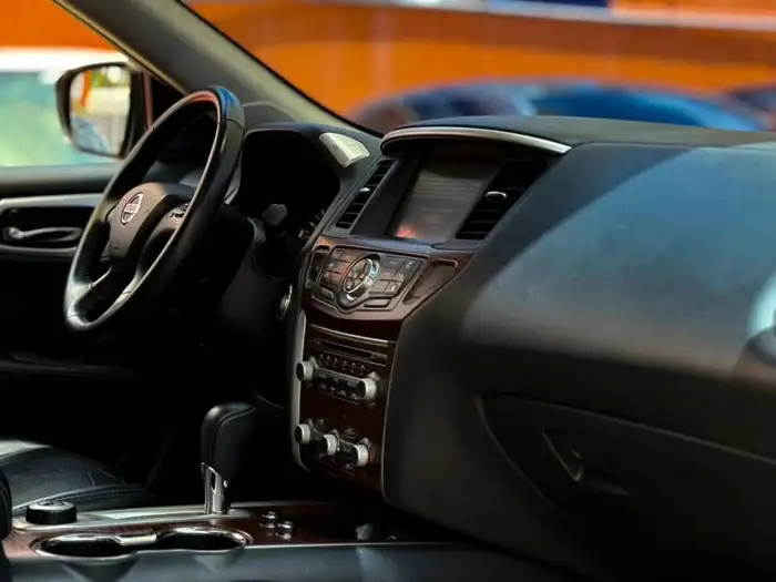 2018 Nissan PATHFINDER DE AGENCIA 4WD — 8