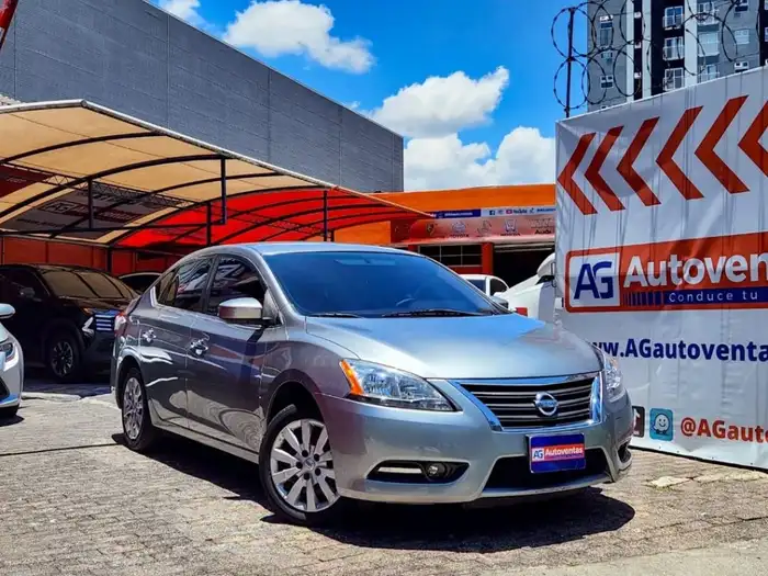 2014 Nissan Sentra — 3