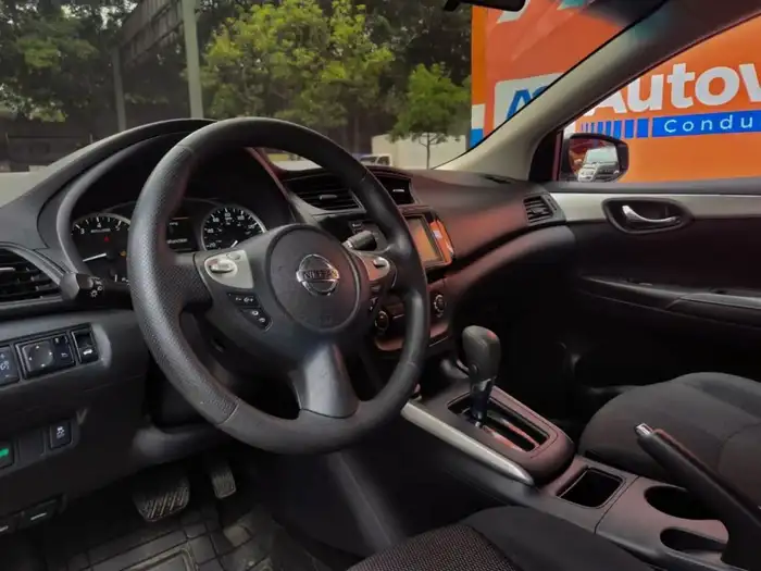 2019 Nissan SENTRA S — 7