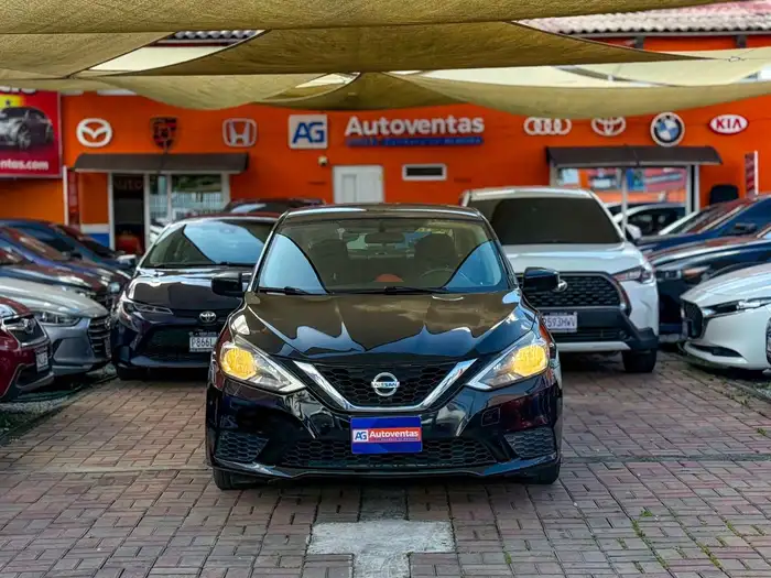 2017 Nissan SENTRA SV — 11
