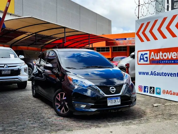 2017 Nissan VERSA NOTE SR — 3