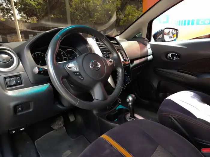 2017 Nissan VERSA NOTE SR — 7