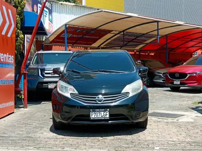 2015 Nissan VERSA NOTE SV — 2