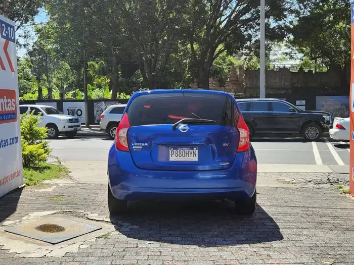 2016 Nissan VERSA NOTE SV — 5