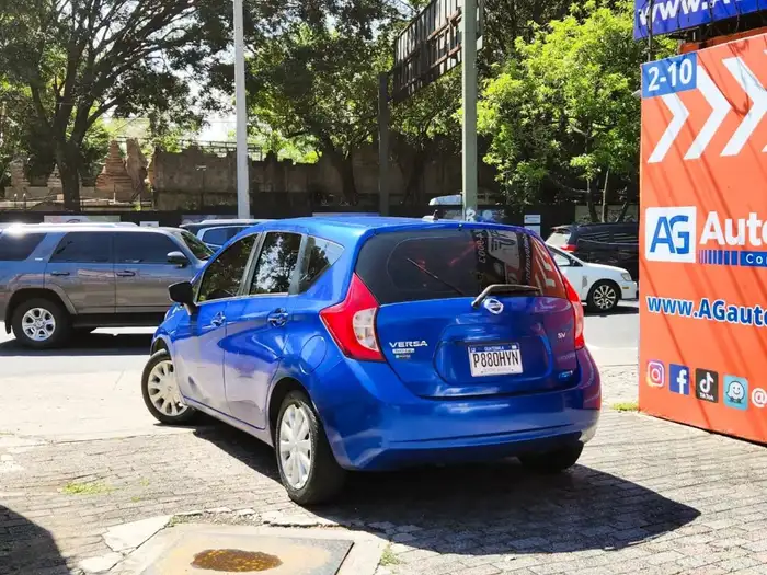 2016 Nissan VERSA NOTE SV — 6
