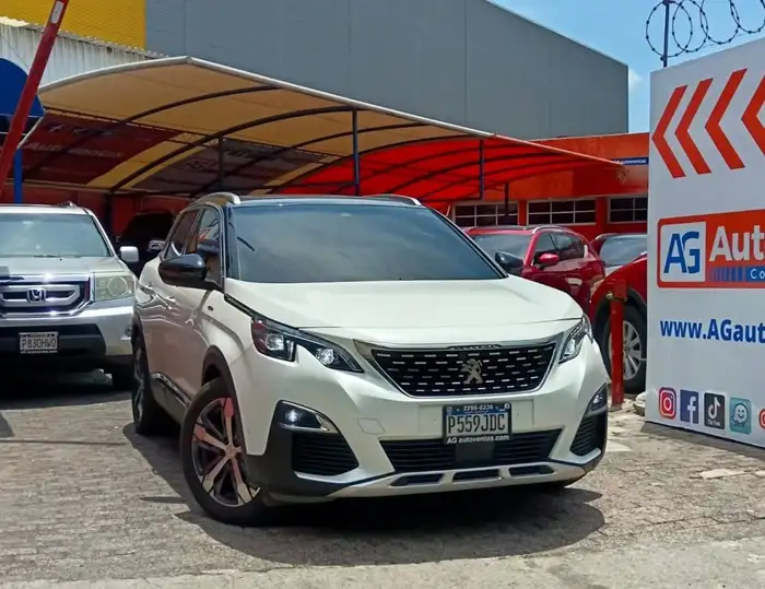 2019 Peugeot 3008 GT-LINE DE AGENCIA — 3