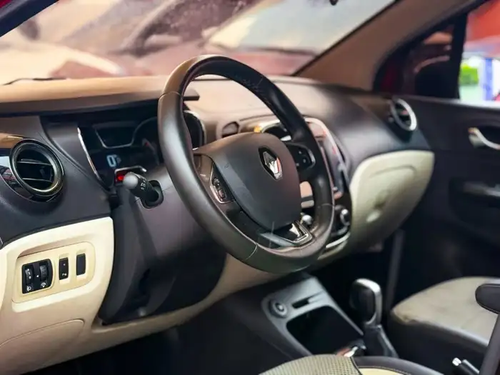 2019 Renault CAPTUR DE AGENCIA — 7