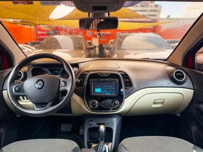 2019 Renault CAPTUR DE AGENCIA — 8