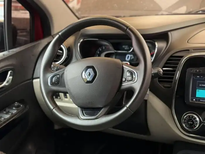 2019 Renault CAPTUR DE AGENCIA — 10