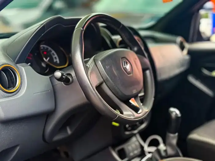 2018 Renault DUSTER MECÁNICA DE AGENCIA — 7