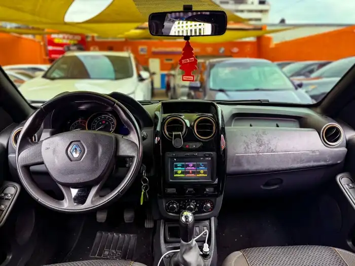 2018 Renault DUSTER MECÁNICA DE AGENCIA — 8