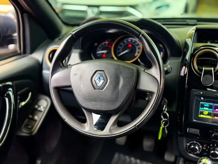 2018 Renault DUSTER MECÁNICA DE AGENCIA — 10