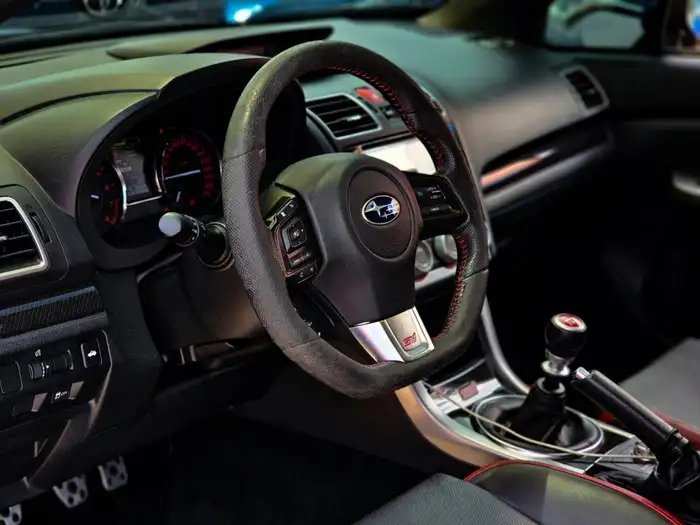 2016 Subaru WRX STI AWD DE AGENCIA — 7