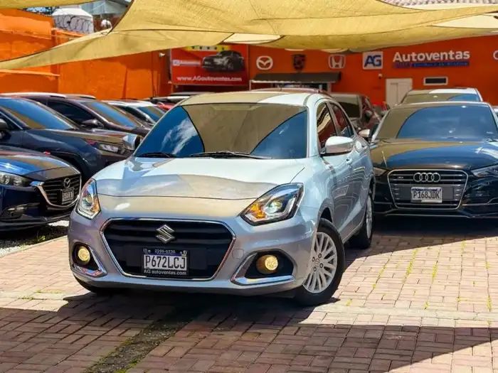 2025 Suzuki DZIRE GLX MECÁNICO DE AGENCIA — 3