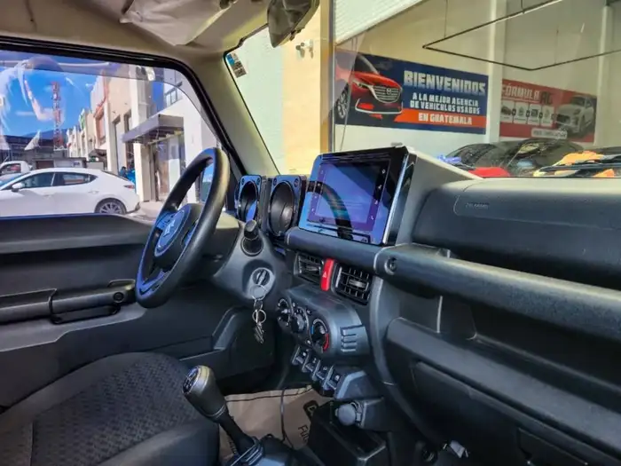 2025 Suzuki JIMNY GL 4X4 MT MECÁNICO DE AGENCIA — 10