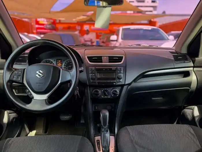 2016 Suzuki SWIFT GLX AUTOMÁTICO DE AGENCIA — 8
