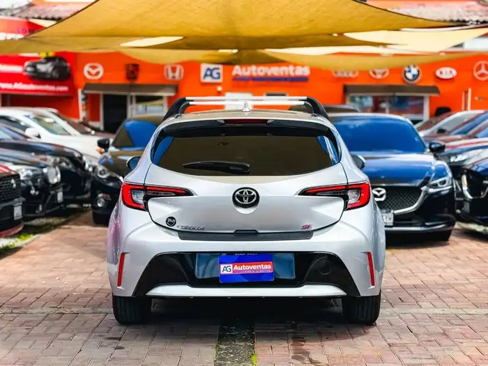 2024 Toyota COROLLA SE — 5