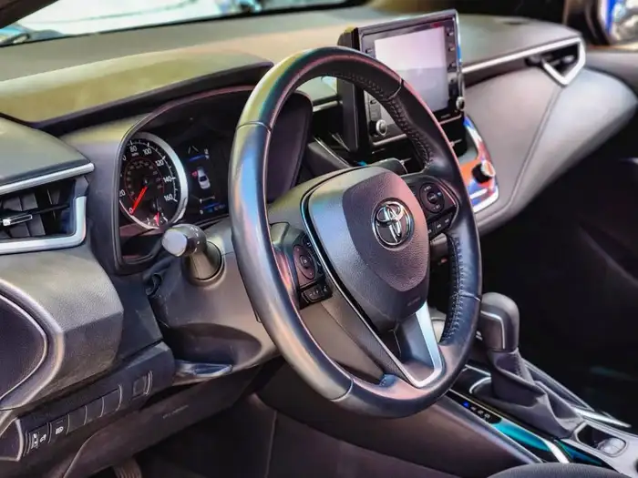 2022 Toyota COROLLA SE — 7