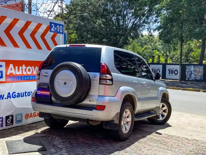 2005 Toyota LAND CRUISER PRADO GX 4X4 MECÁNICA DE AGENCIA — 4